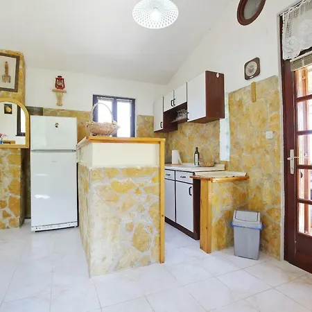 House Neda, Dugi Otok